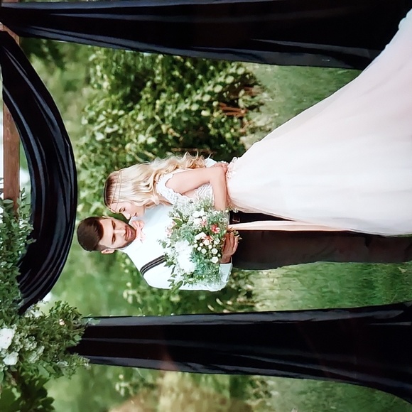 Party Decor Other - Chiffon Wedding Arch Drapes NWT